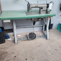 Sewing Machine 