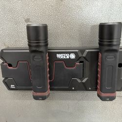 Matco Tools Rechargeable Lights W/Base