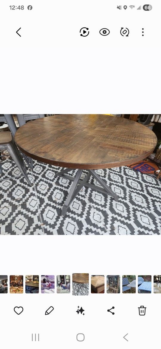 Round "45 Table W Metal Base