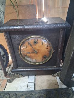 Vintage cliock