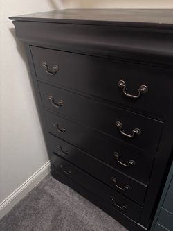 Black Dresser