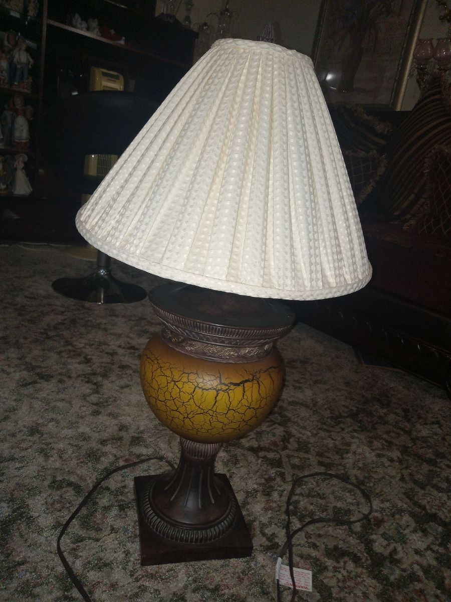 Vintage Lamp ( Heavy )