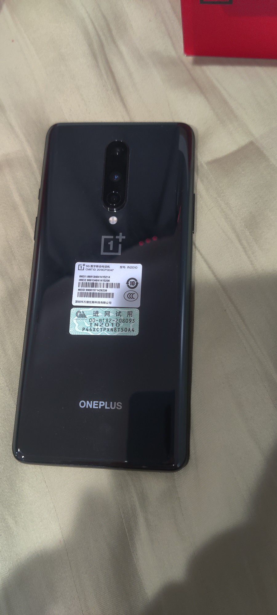 OnePlus 8 
