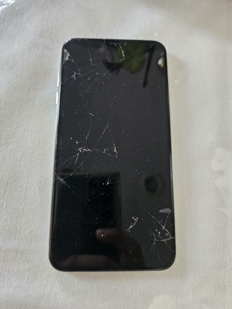 Iphone XS Max Unlocked 64GB