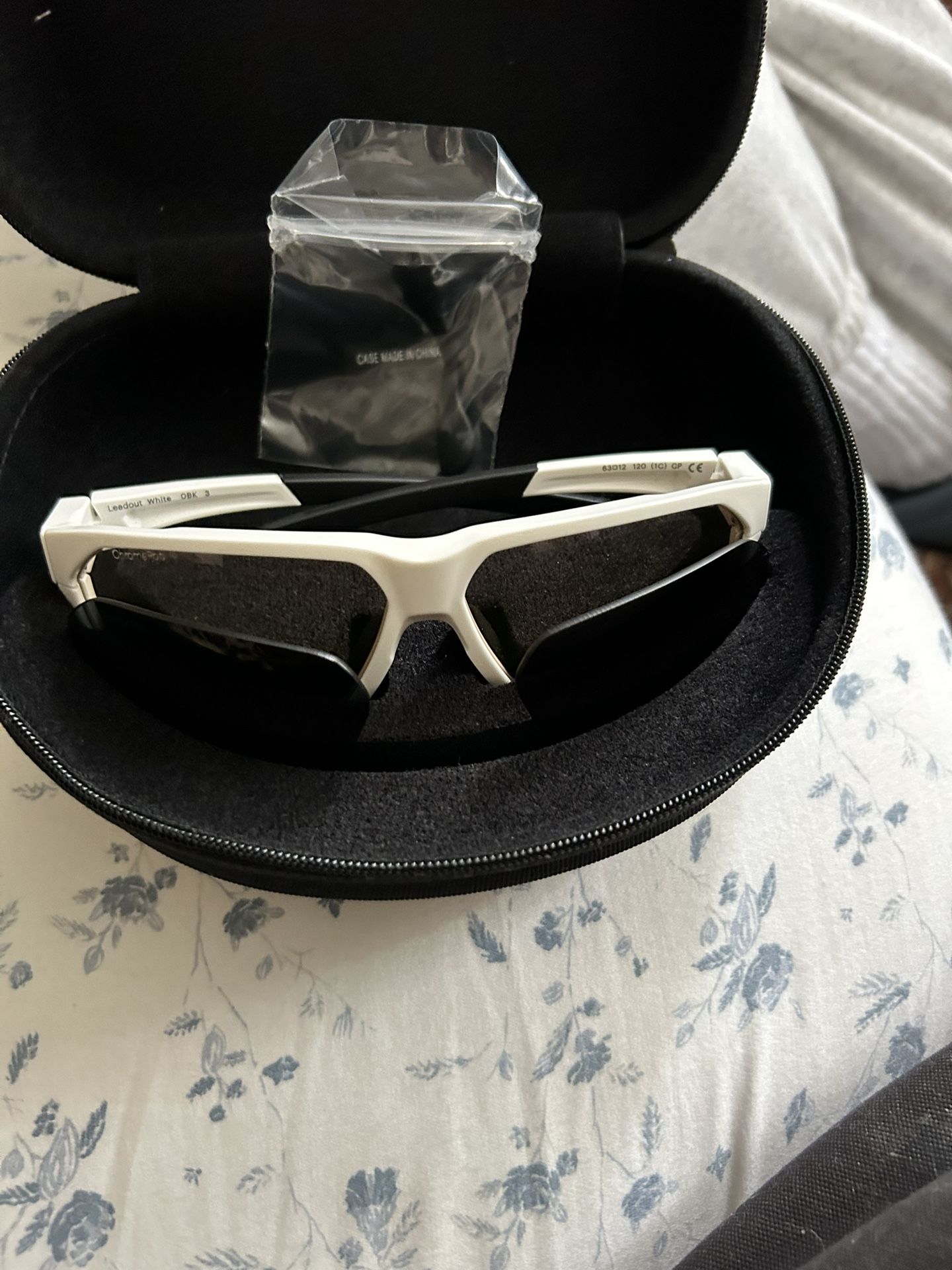 Smith lead out white sunglasses