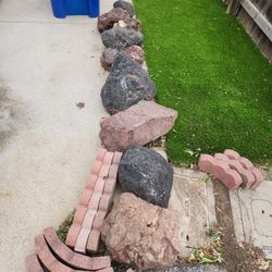 Free Landscape Rocks And Stone Border