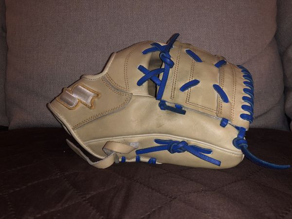Javier Baez SSK Baseball glove for Sale in Chicago, IL - OfferUp