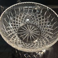 Beautiful lead crystal bowl  excellent condition no chips no cracks no brakes