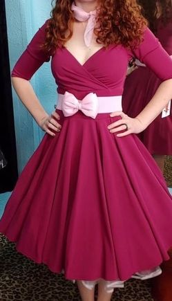 Pinup Maroon Dress & Accessories