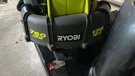 RYOBI 2 cycle gas powered backpack blower