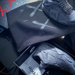 Jordan 4 Retro KAWS Size:9 Authentic!