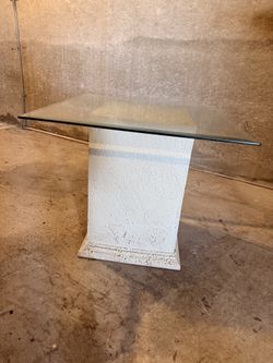 End table