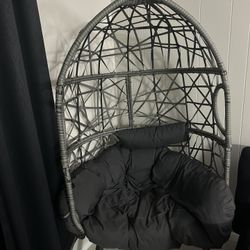 Egg Chair For Sale : I CAN DELIVER FOR A FEE 