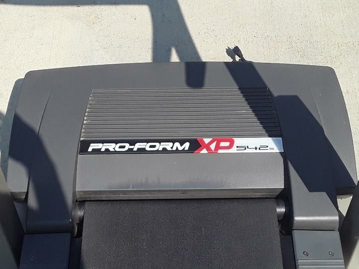 Very Nice Proform XP 542 S Treadmill for Sale in Savage, MN OfferUp