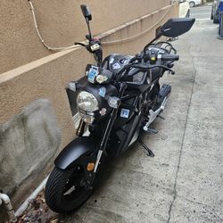 200CC AUTOMATIC MOTORCYCLE  BLACK FRIDAY DISCOUNT