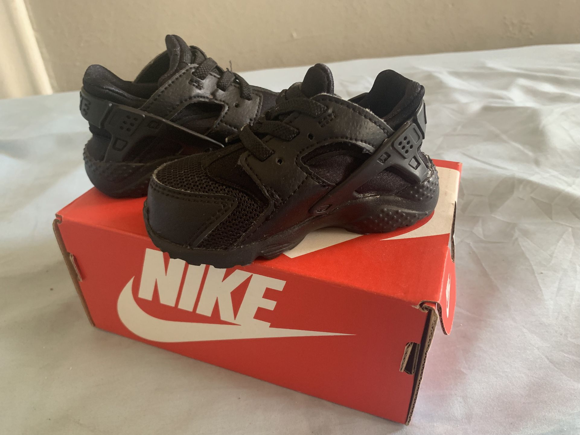 Toddler Shoes All Worn Like 2x