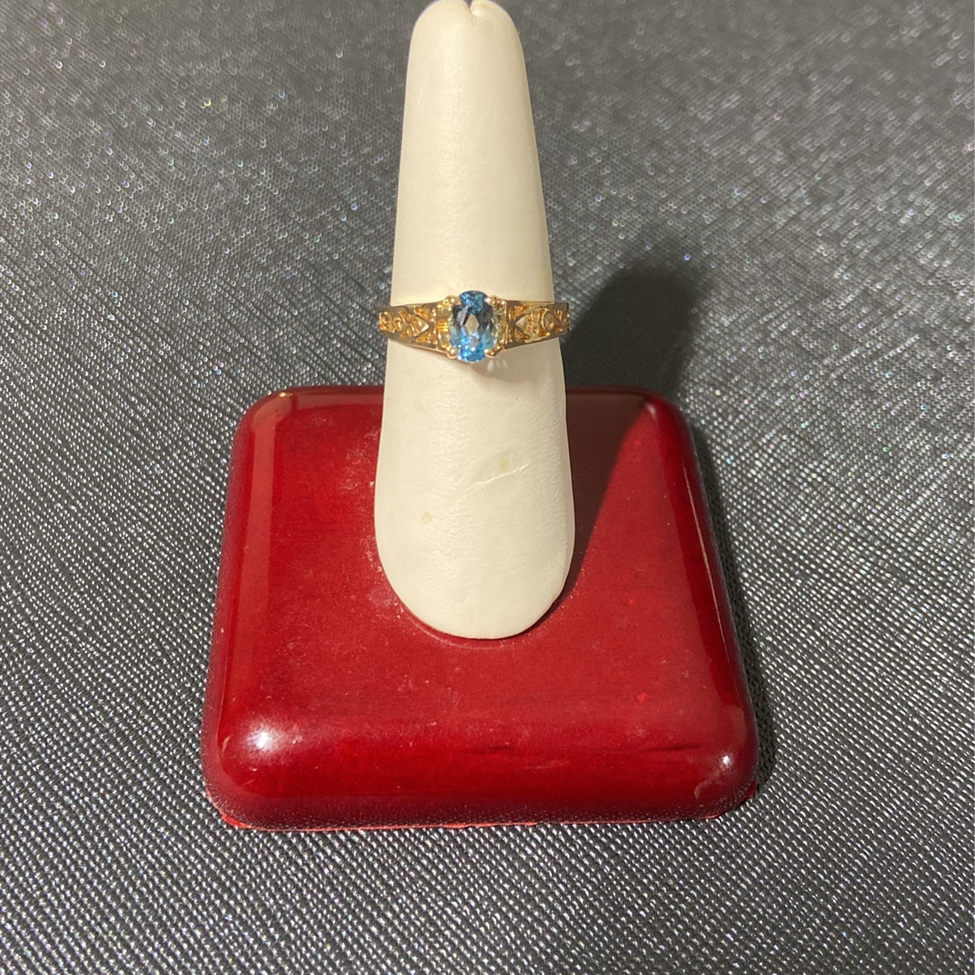 10K Swiss Blue Topaz Ring