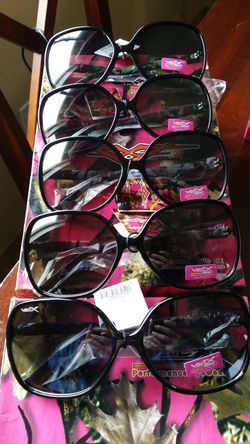 Woman's sunglasses