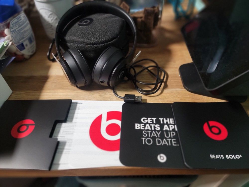 Brand New Beats Solo 3 Headphones