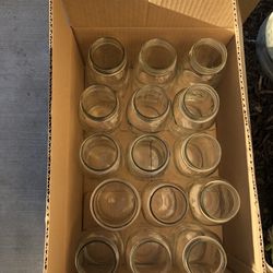 15 Pc  Quart Mason Jars 