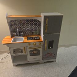 Toy Kitchen Set 