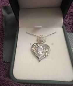 2026 - Silver Heart & Sunflower Pendant Necklace