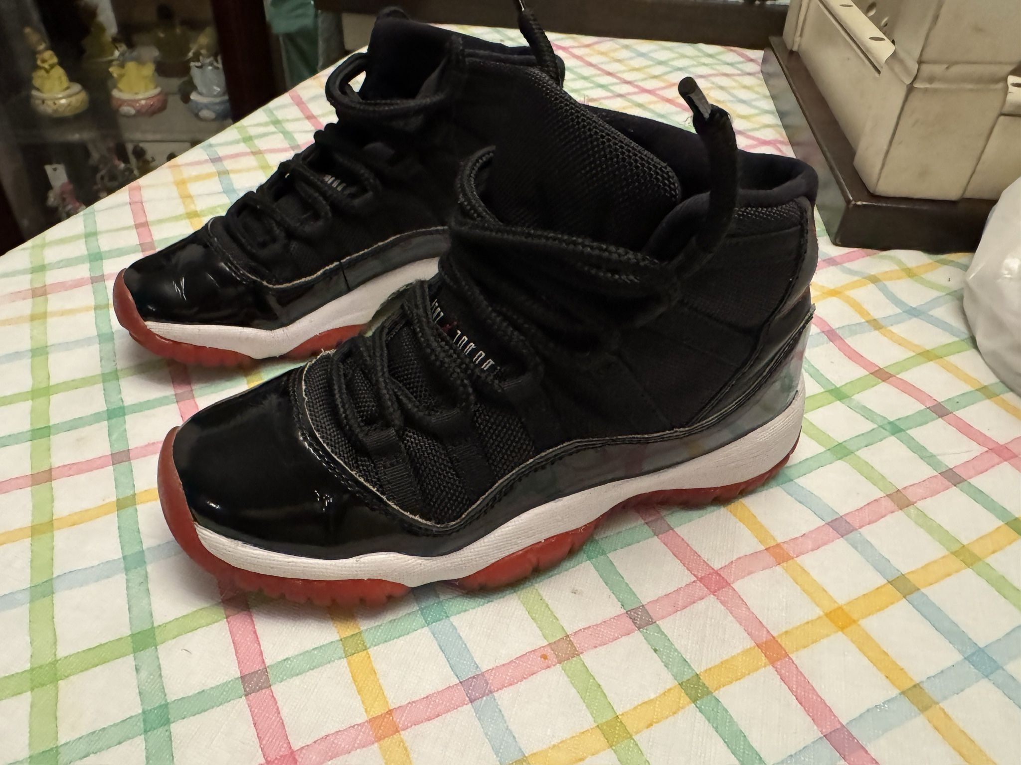 Jordan 11 Bred 4y