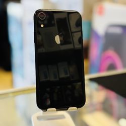 iPhone XR (Unlocked)
