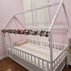 Twin House Bed Frame For Toddler