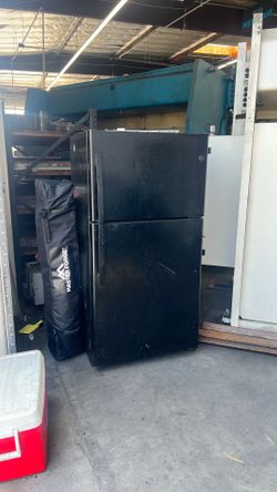 GE Refrigerator