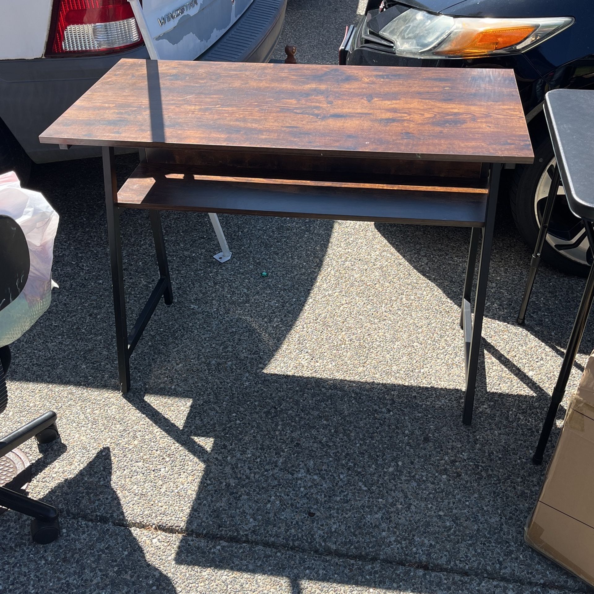 Like New Desk