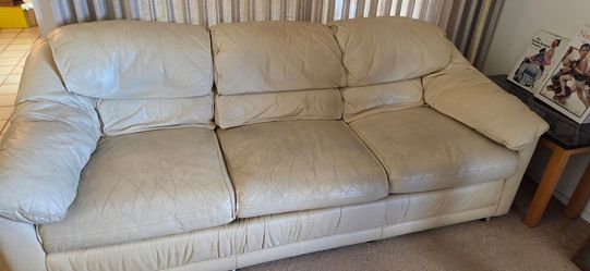 Free free Sofa