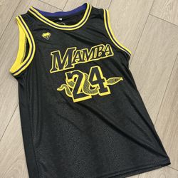 KOBE BRYAN JERSEY MEDIUM