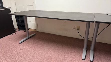 Work desk