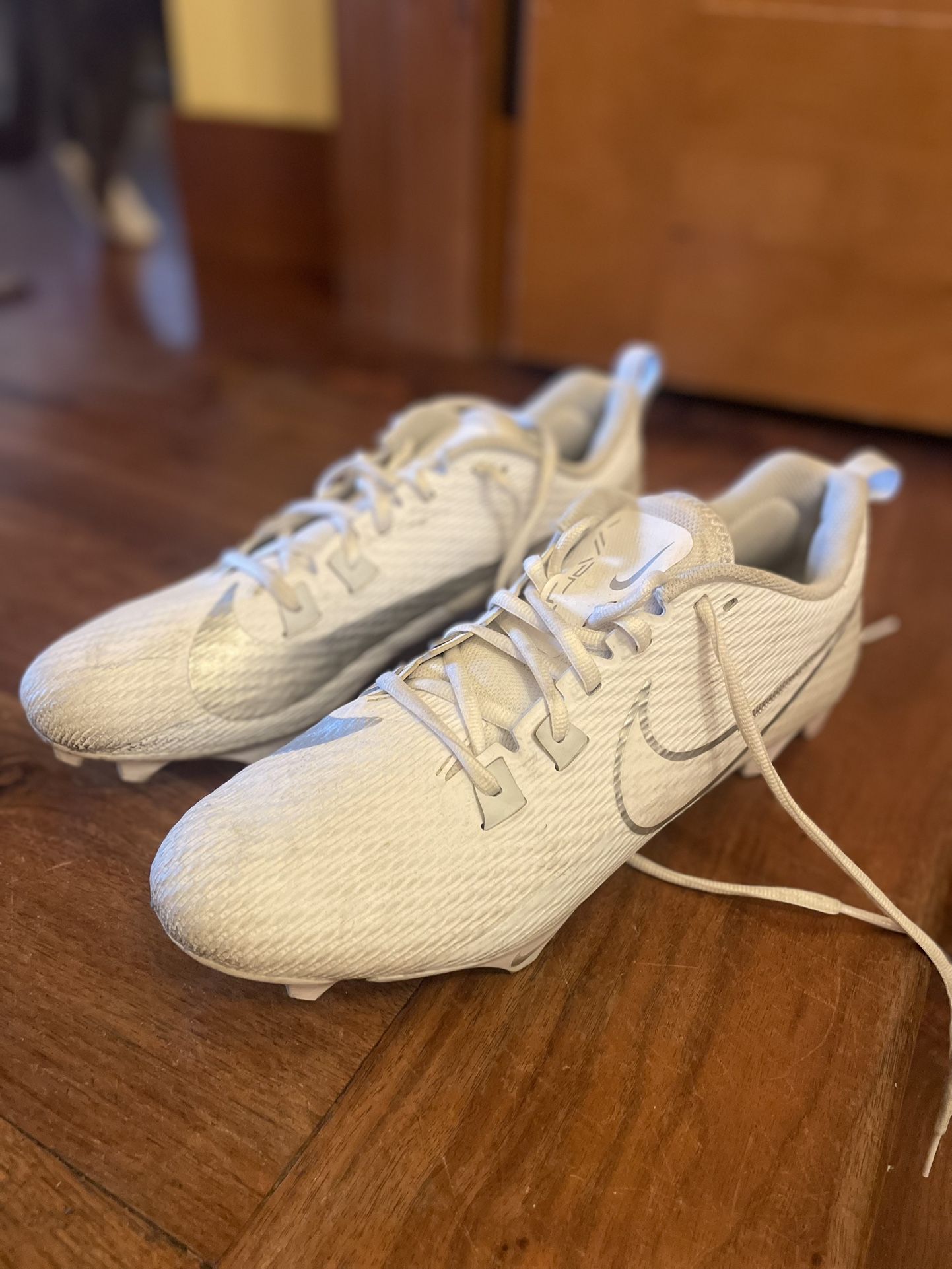 Nike Edge 360 2 Football Cleats