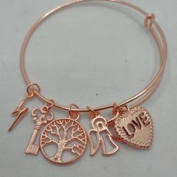 Elegant Bangle Charm Bracelet