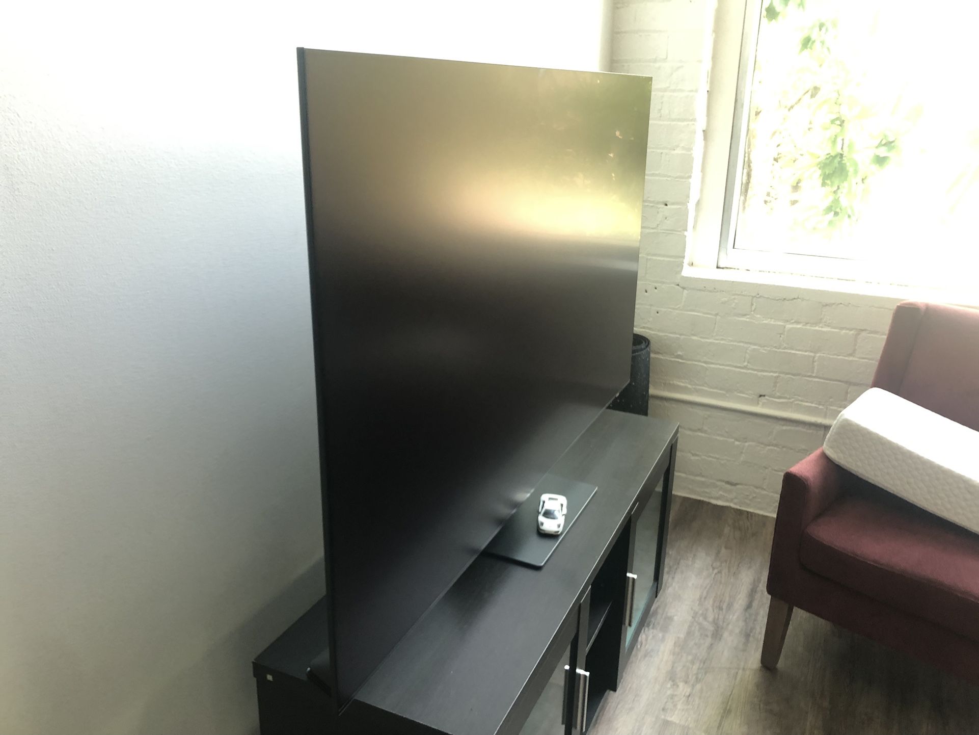 SAMSUNG OLED 65” TV ANTI GLARE