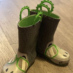 Waterproof rain boots for boys