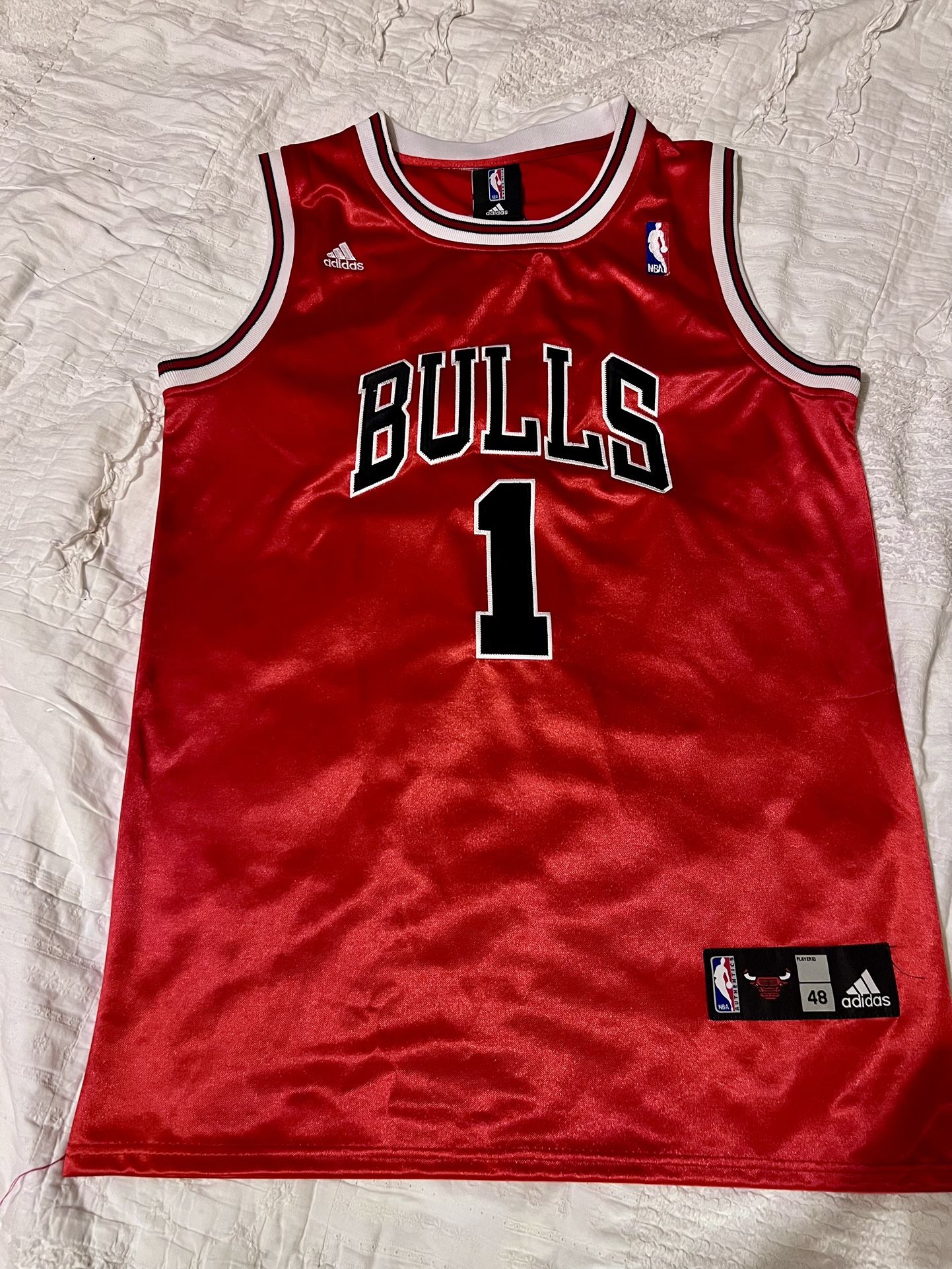 Derrick Rose #1 Jersey - Youth Large