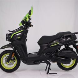 200cc Tank Neon deluxe 13 Inch Wheels. Coolest Bike In The Block 