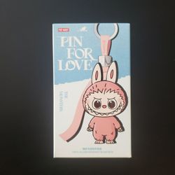Labubu Pin For Love 