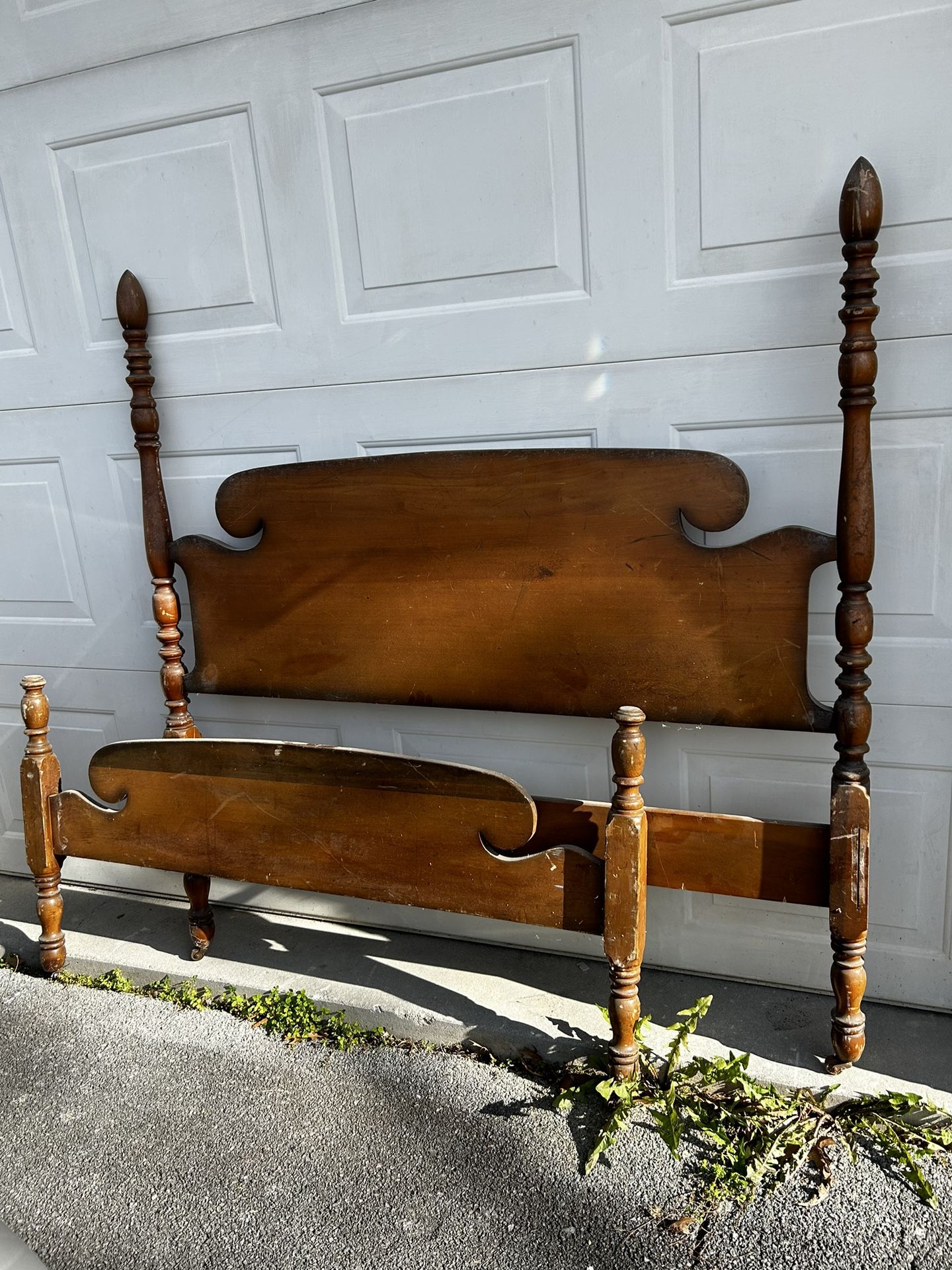 Full Size Antique Headboard Footboard And Rails