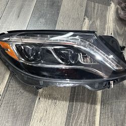 2014-2017 W222 S550 S63 S600 MERCEDES BENZ S-CLASS 4 DOOR BRAND NEW HEADLIGHT RIGHT DRIVER SIDE BARE NO MODULES