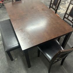 Dinning Table 