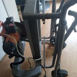 Ridgid  Wet Tile Saw With Portable Stand