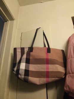 !! Suitcase Firm Price