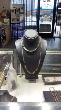 Curb chain