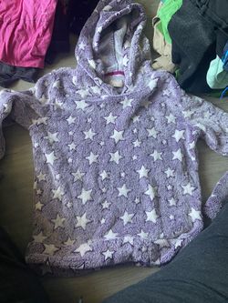 Girls Sweater 9/10