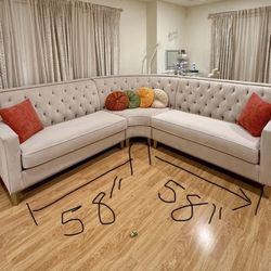 Elegant Curved Sectional Sofa - Washable