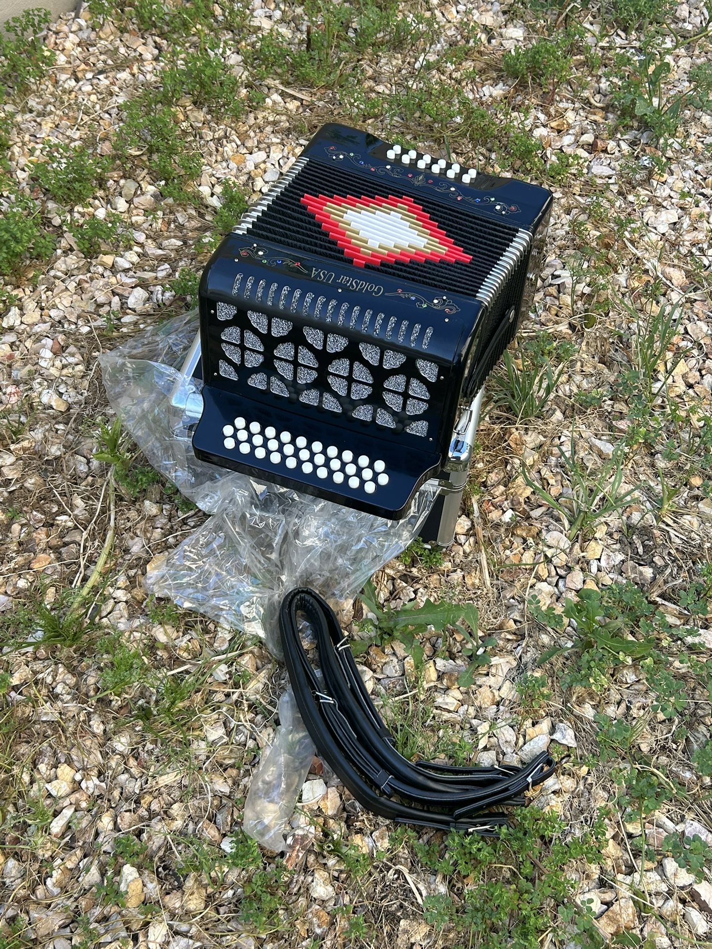 hermosa 💕 Button Accordion 🪗. 32 Buttun